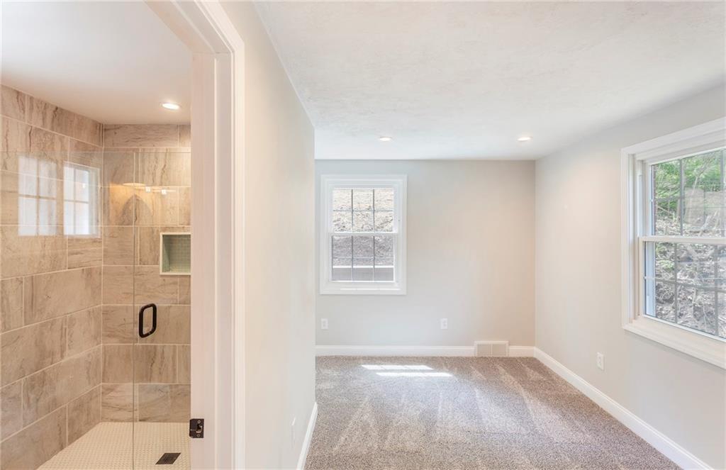 268 Cascade Road Pittsburgh, PA 15221 - Photo 14 of 25 Gallery Image 14