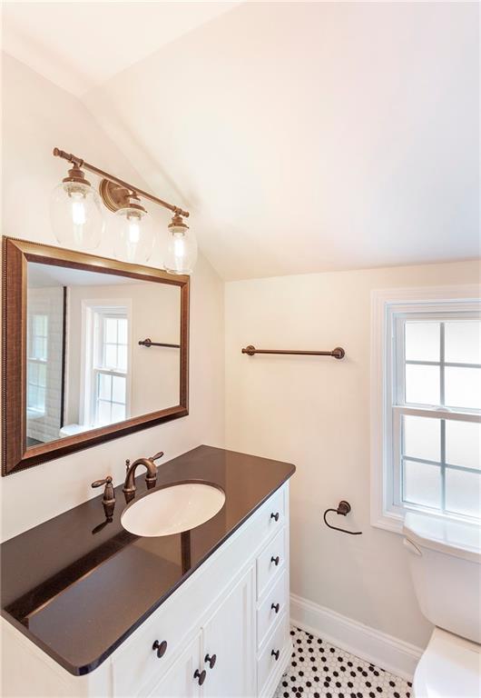 268 Cascade Road Pittsburgh, PA 15221 - Photo 20 of 25 Gallery Image 20