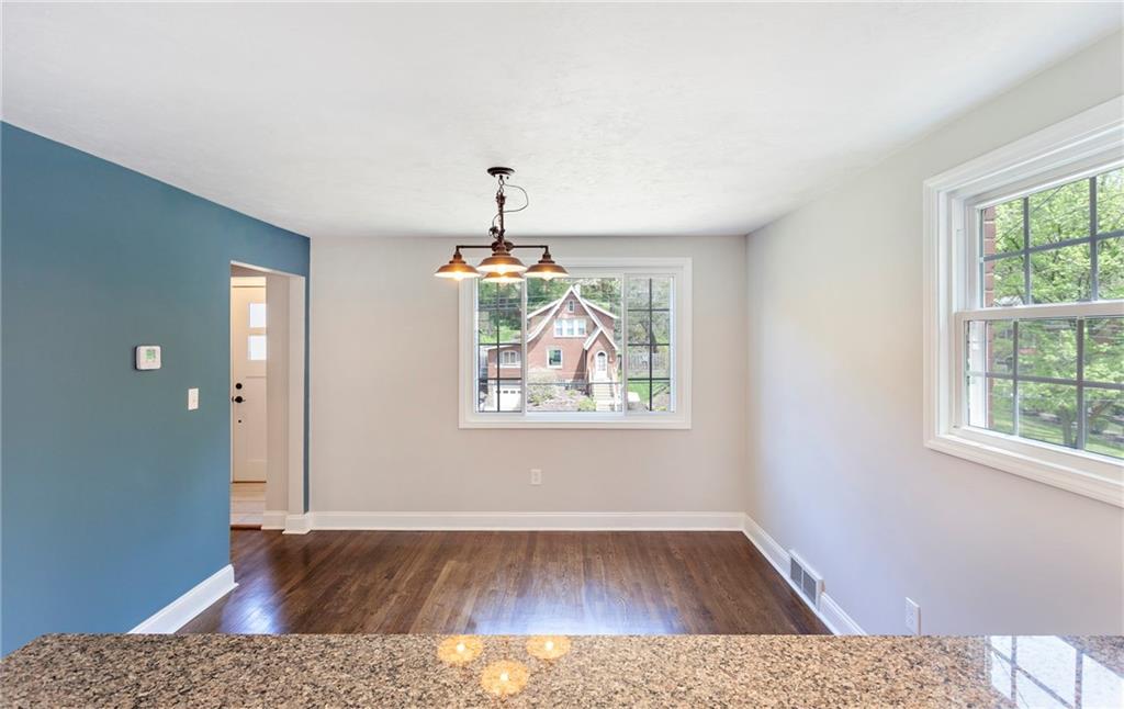 268 Cascade Road Pittsburgh, PA 15221 - Photo 8 of 25 Gallery Image 8