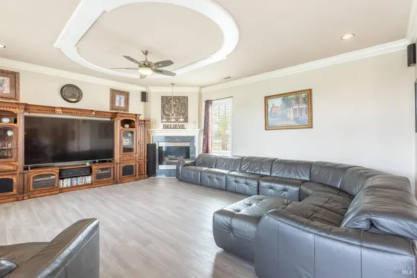 $998,000 | 7605 Churn Creek Road, Redding, CA 96002