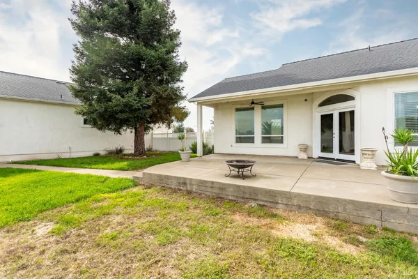 $998,000 | 7605 Churn Creek Road, Redding, CA 96002