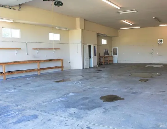 $998,000 | 7605 Churn Creek Road, Redding, CA 96002