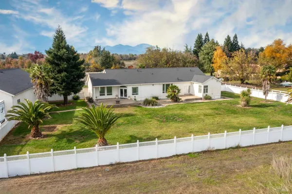 $998,000 | 7605 Churn Creek Road, Redding, CA 96002