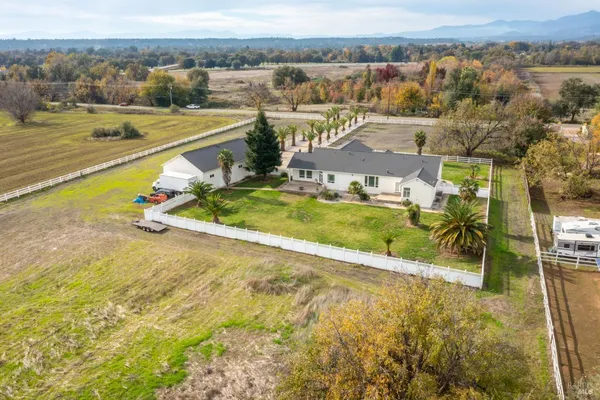 $998,000 | 7605 Churn Creek Road, Redding, CA 96002