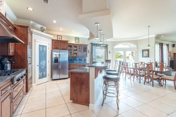 $998,000 | 7605 Churn Creek Road, Redding, CA 96002