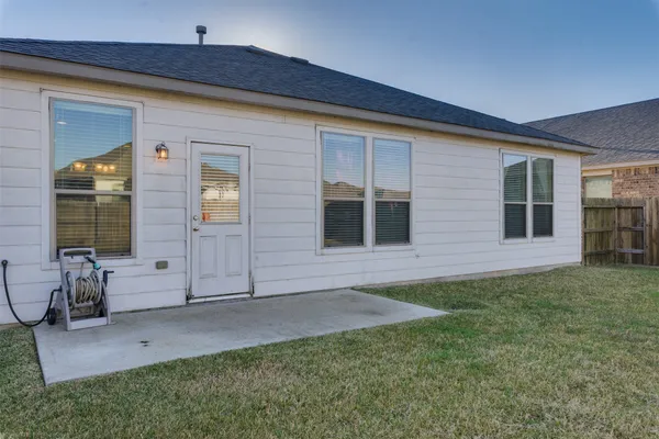 $1,850 | 8127 Running Brook Lane, Richmond, TX 77469