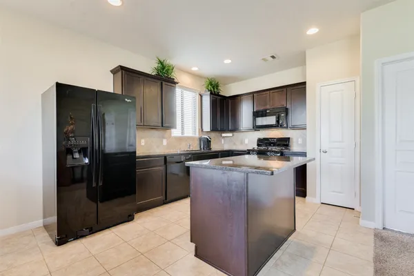 $1,850 | 8127 Running Brook Lane, Richmond, TX 77469