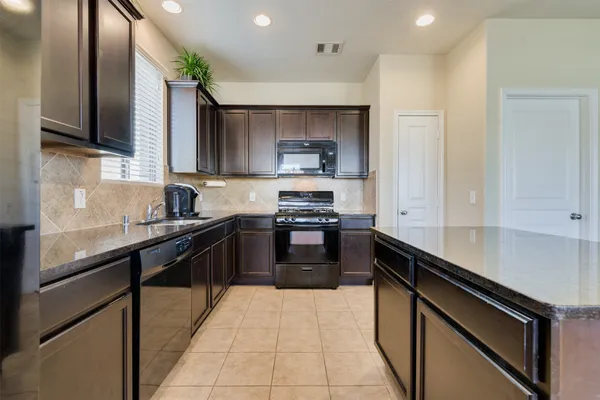 $1,850 | 8127 Running Brook Lane, Richmond, TX 77469