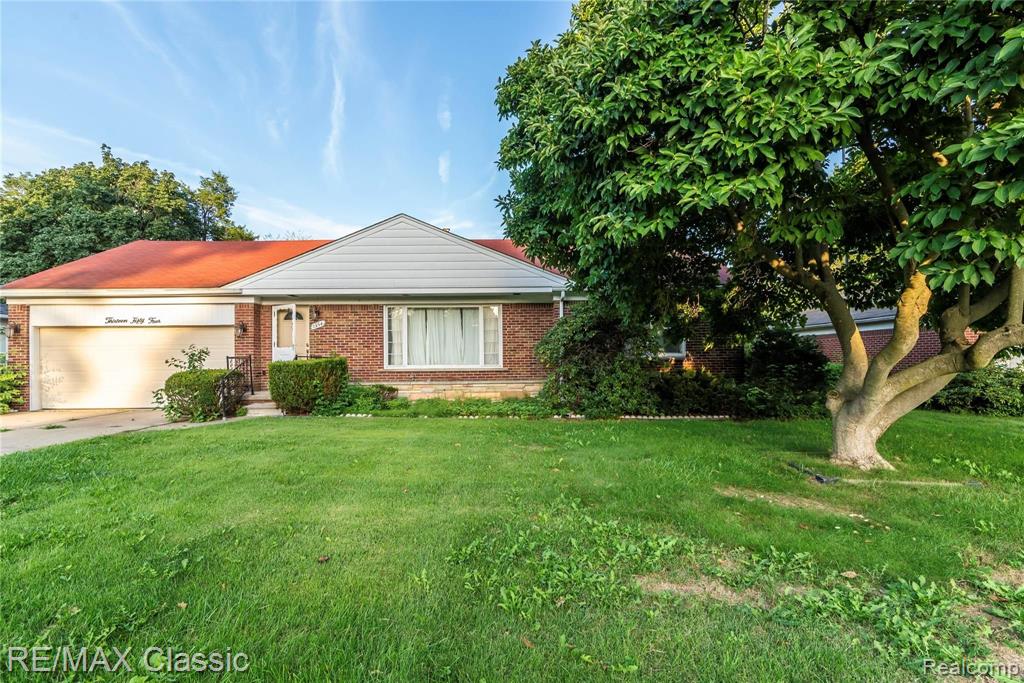 1354 North Gulley Road Dearborn, MI 48128 - Photo 2 of 44
