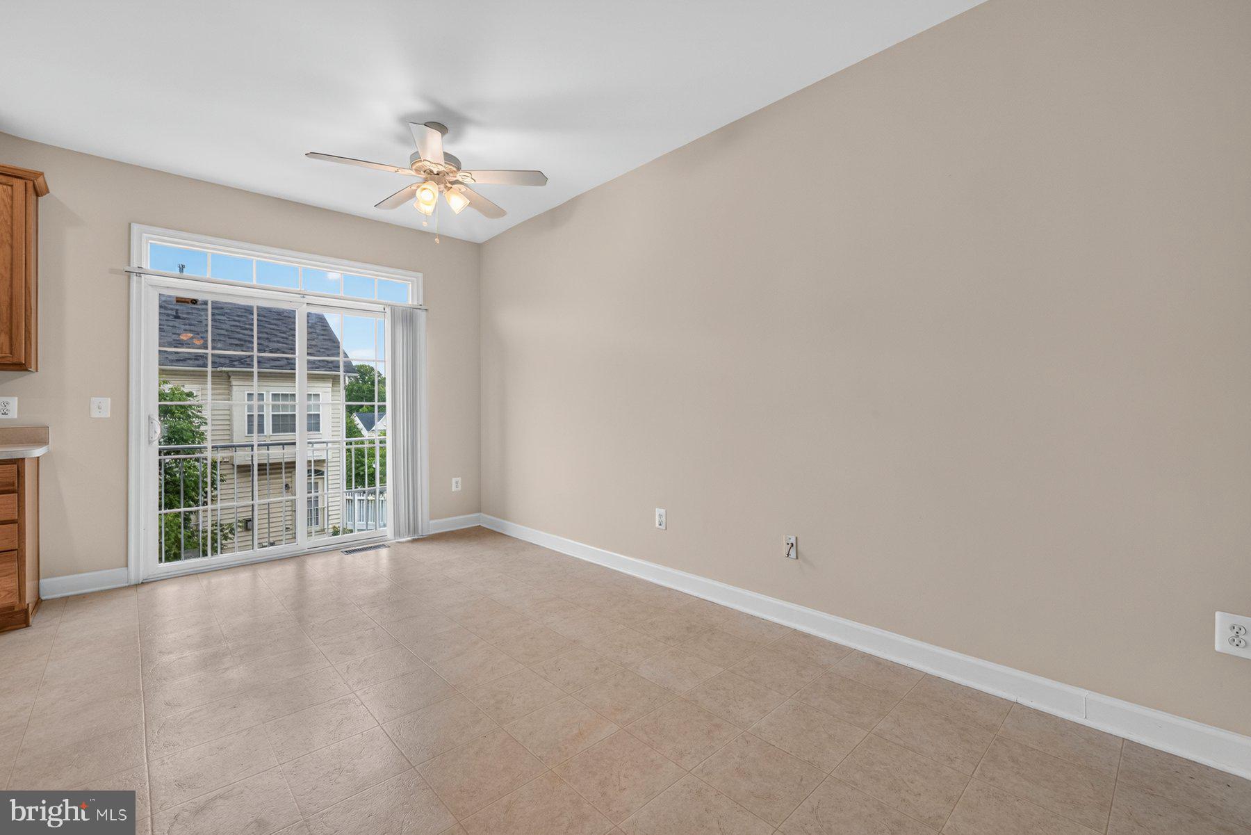 13013 St Clair Road Clarksburg, MD 20871 - Photo 7 of 29 Dining room
