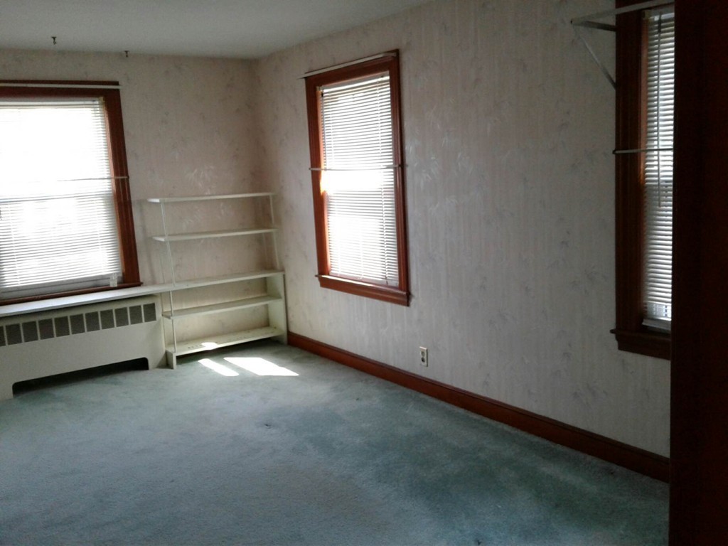 54 Edgemere Road Lynn, MA 01904 - Photo 9 of 10 Gallery Image 9
