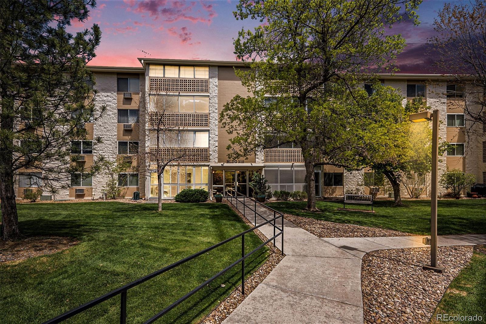 3144 South Wheeling Way Unit 303  