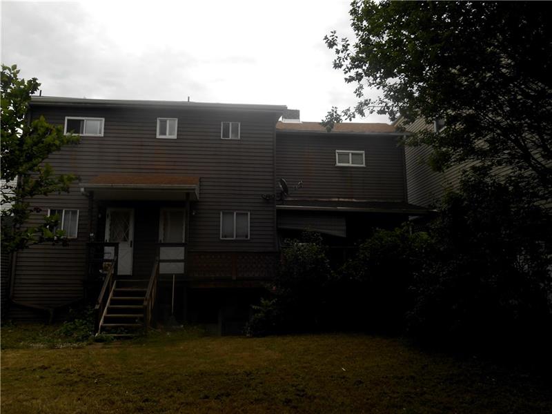 33 St John Street McKees Rocks, PA 15136 - Photo 2 of 20 Back View of House