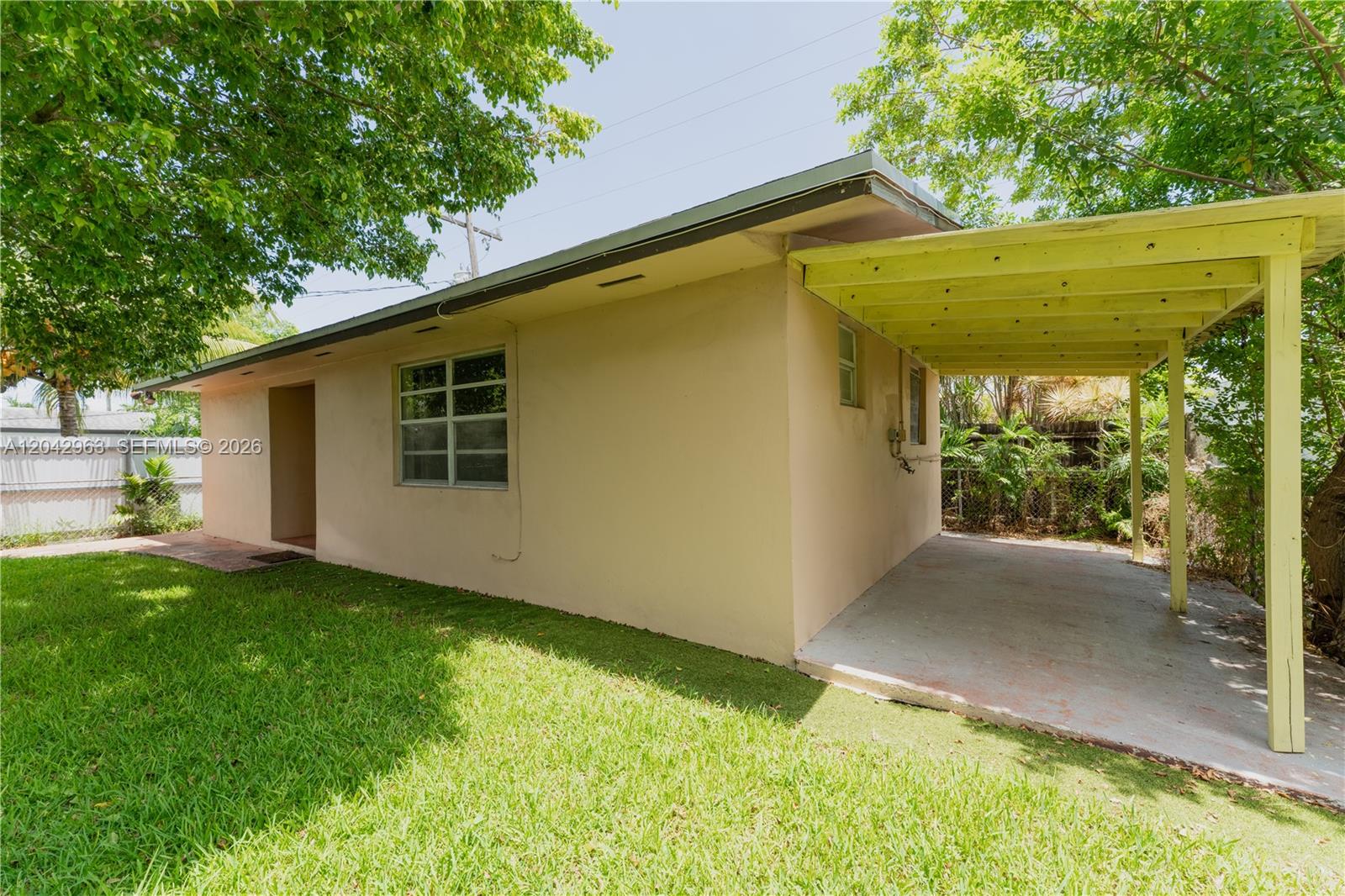 9265 Southwest 38th Street Miami, FL 33165 - Photo 18 of 18