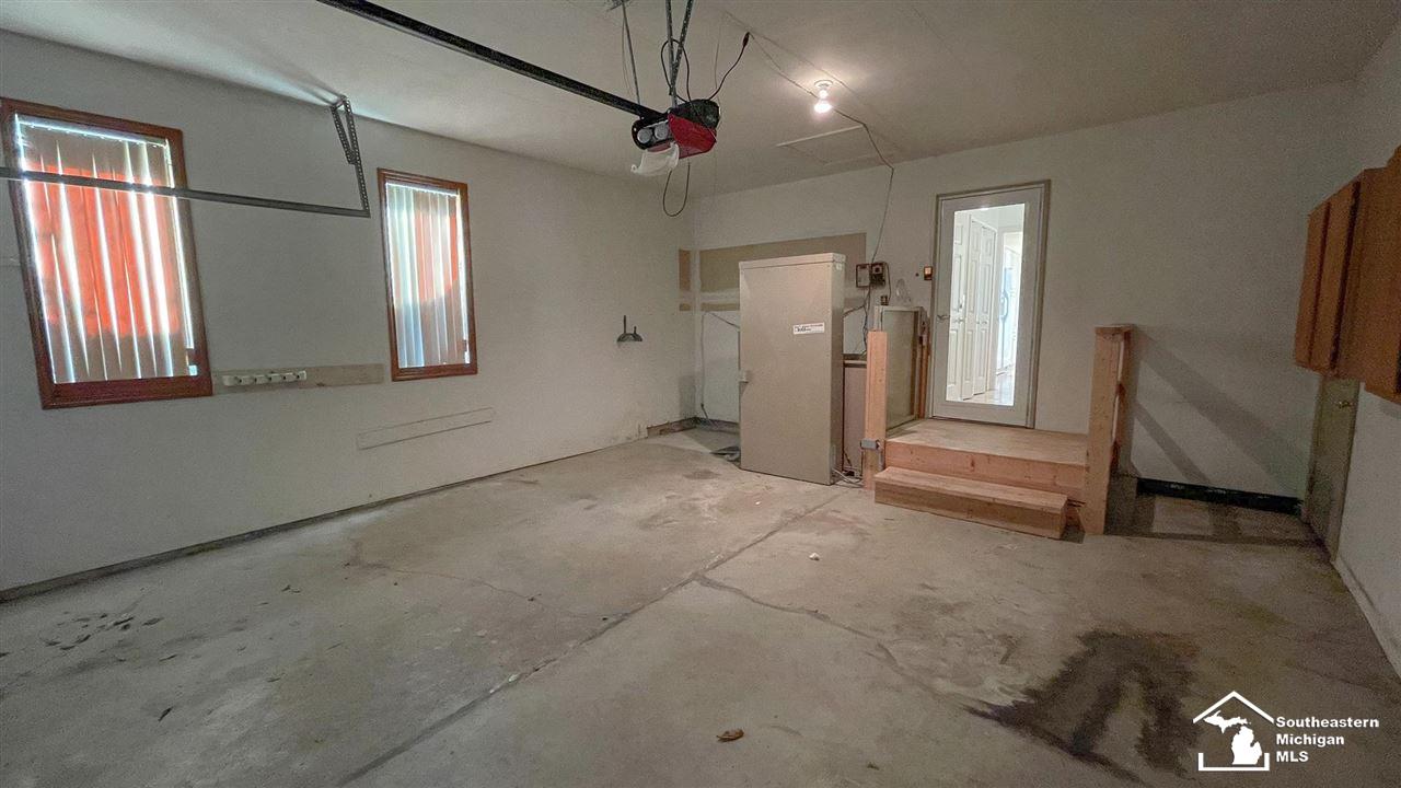 516 Buttercup Drive Rochester Hills, MI 48307 - Photo 23 of 30