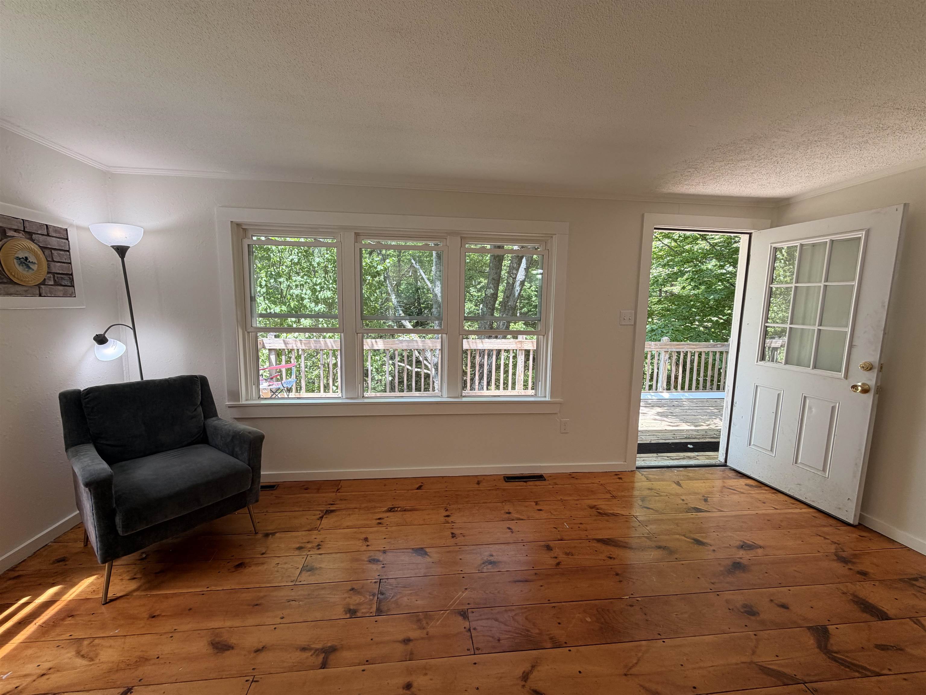 102 Roberts Road Londonderry, VT 05148 - Photo 10 of 17
