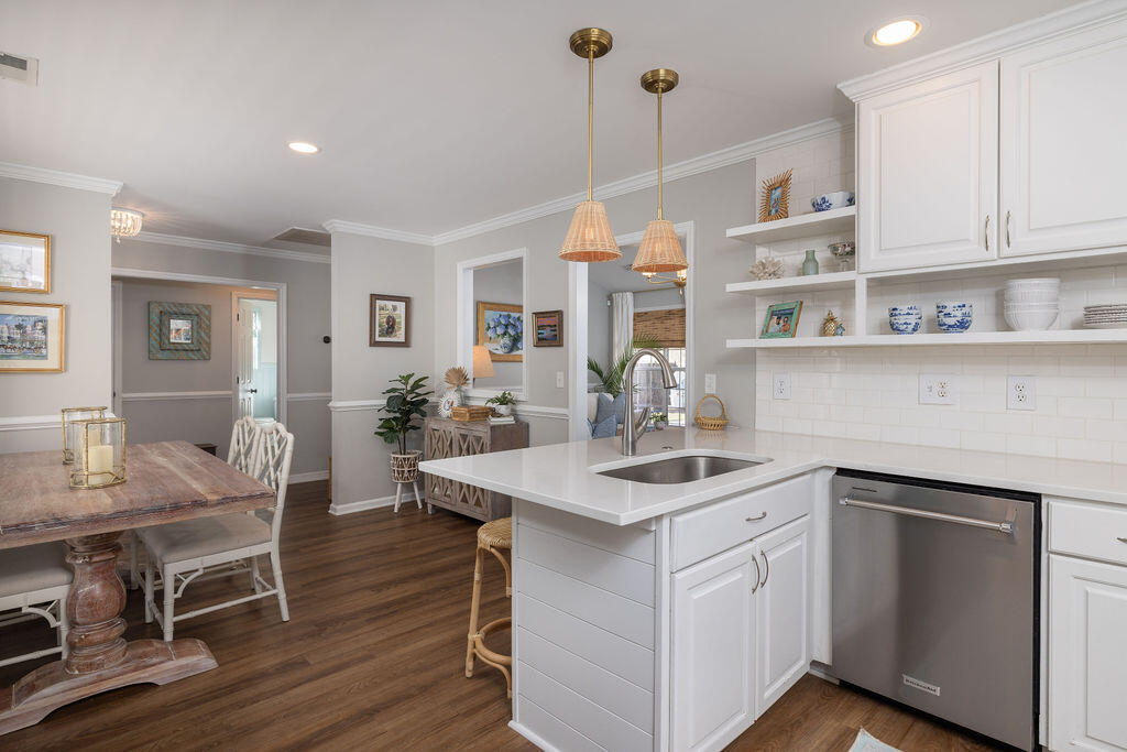 741 Veron Place Mount Pleasant, SC 29464 - Photo 14 of 34 413A7454-Edit