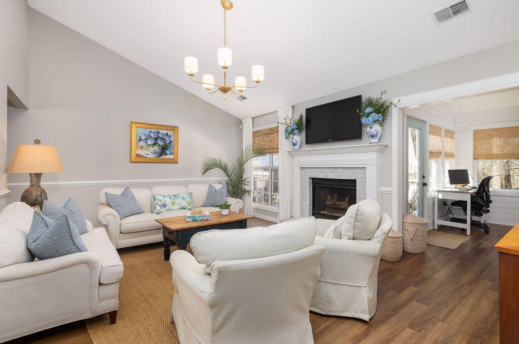 741 Veron Place Mount Pleasant, SC 29464 - Photo 16 of 34 413A7486-Edit