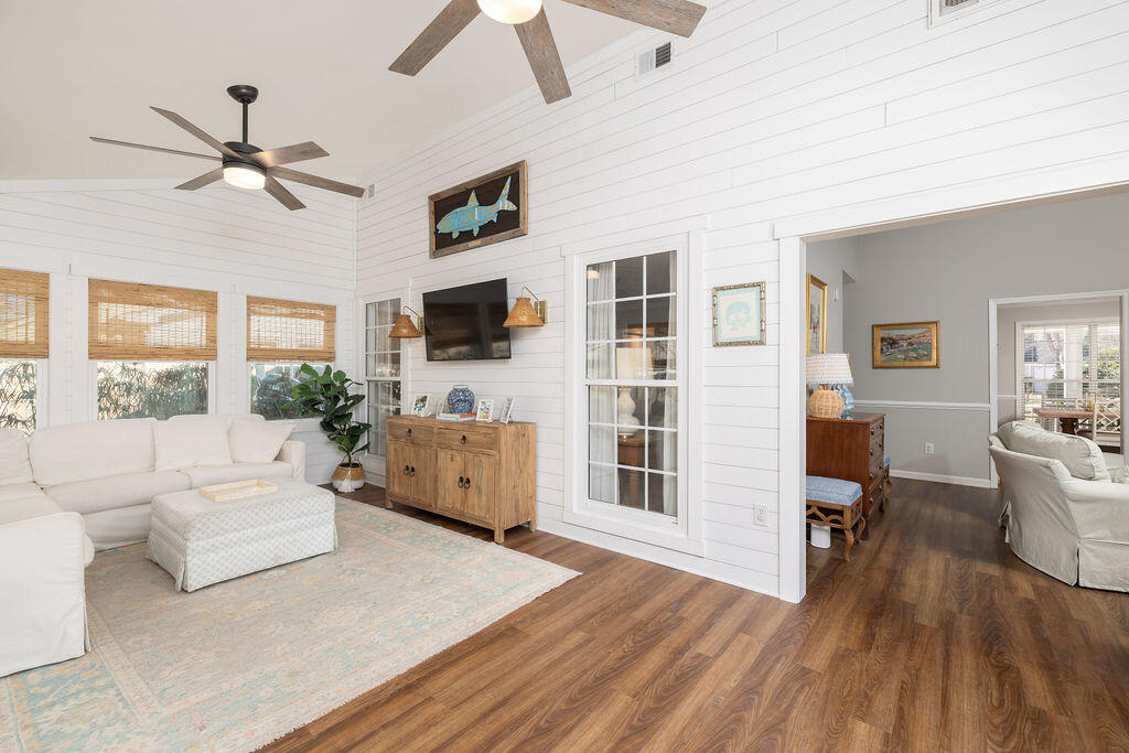 741 Veron Place Mount Pleasant, SC 29464 - Photo 17 of 34 413A7498-Edit