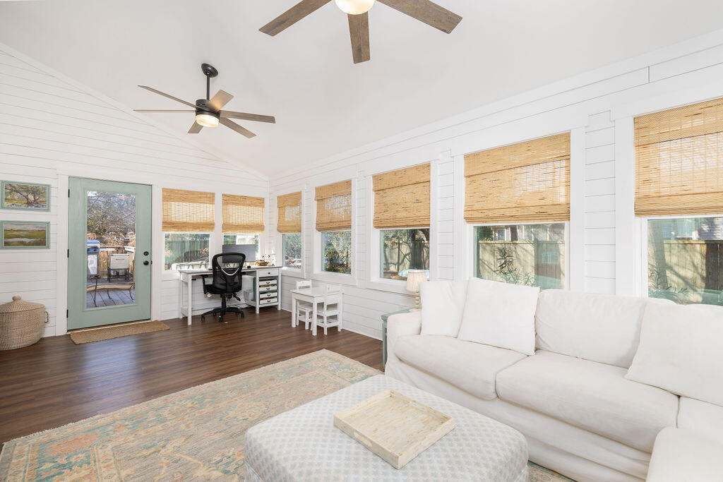 741 Veron Place Mount Pleasant, SC 29464 - Photo 4 of 34 413A7507-Edit