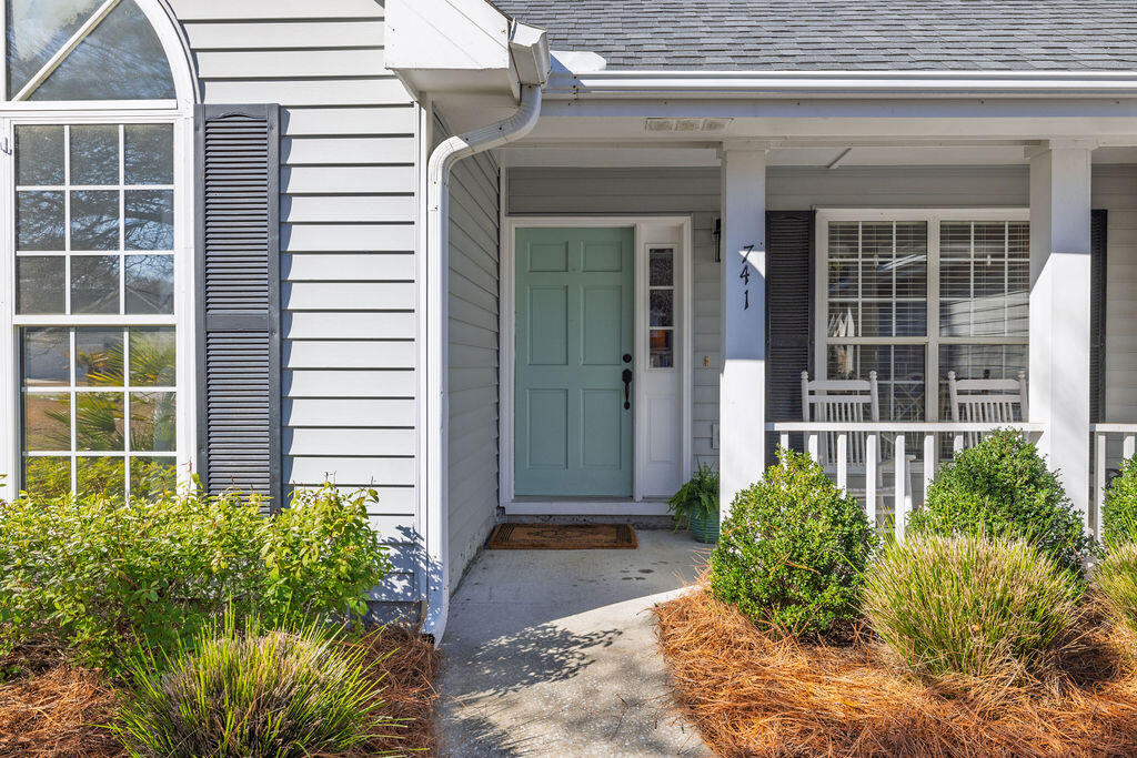 741 Veron Place Mount Pleasant, SC 29464 - Photo 6 of 34 413A7442
