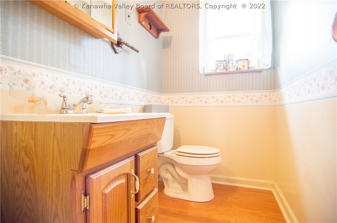 809 Basil Road Charleston, WV 25314 - Photo 7 of 18 Gallery Image 7