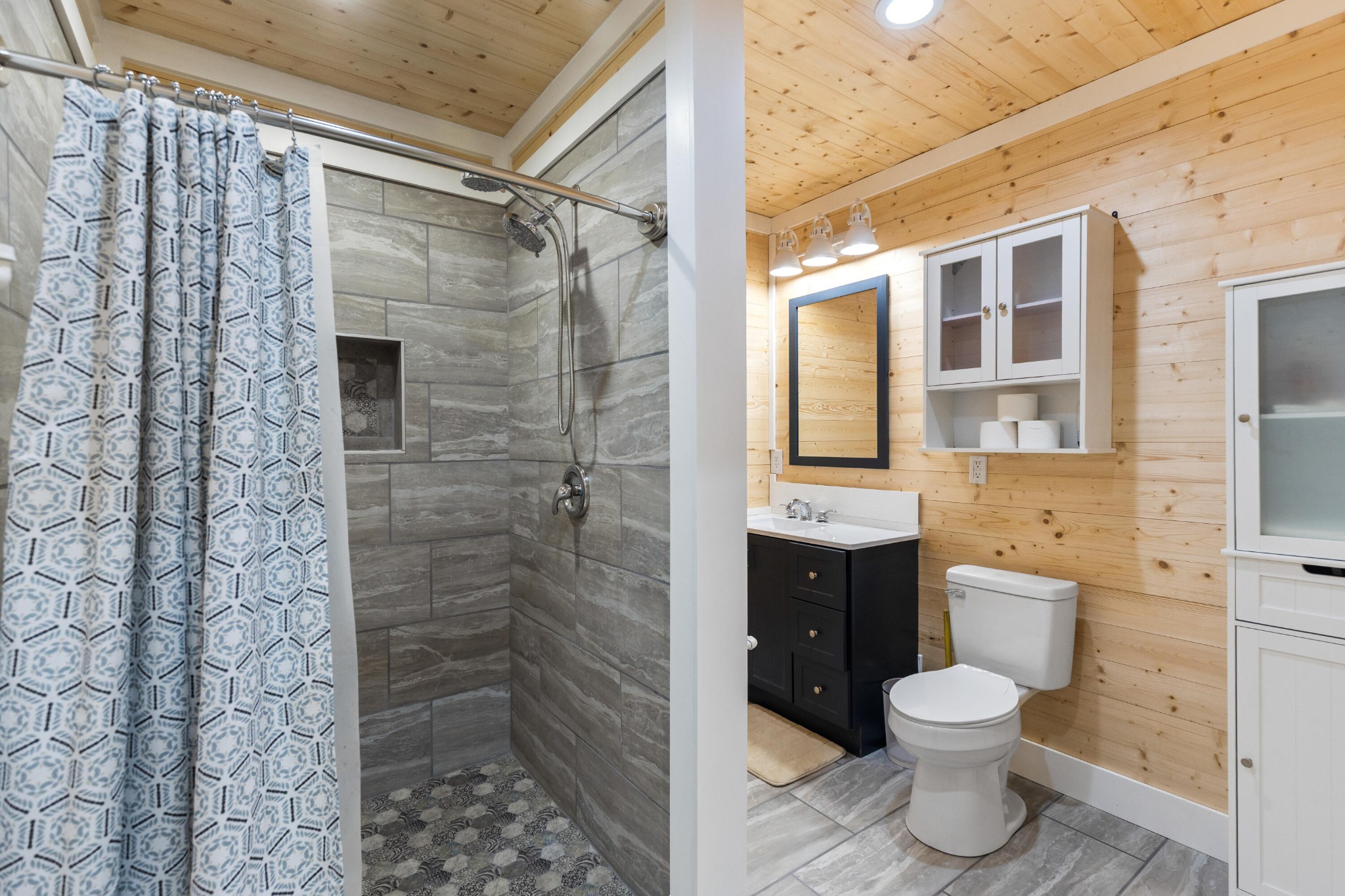 2054 Horns Creek Road Ocoee, TN 37361 - Photo 37 of 42 a bathroom with a toilet and a shower