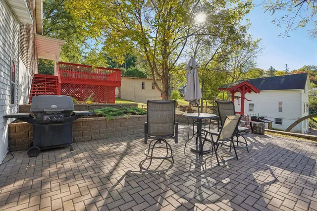 $320,000 | 221 North Jefferson Street, St. Croix Falls, WI 54024