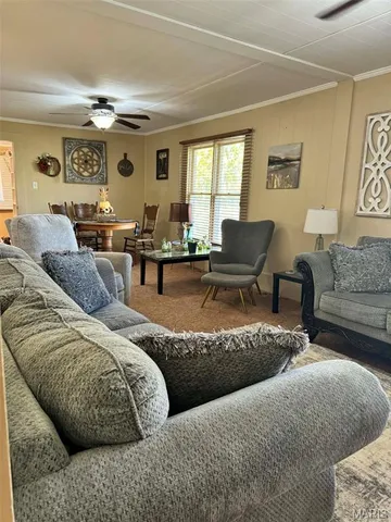 $150,000 | 885 Liberty Road, Harrisburg, IL 62946