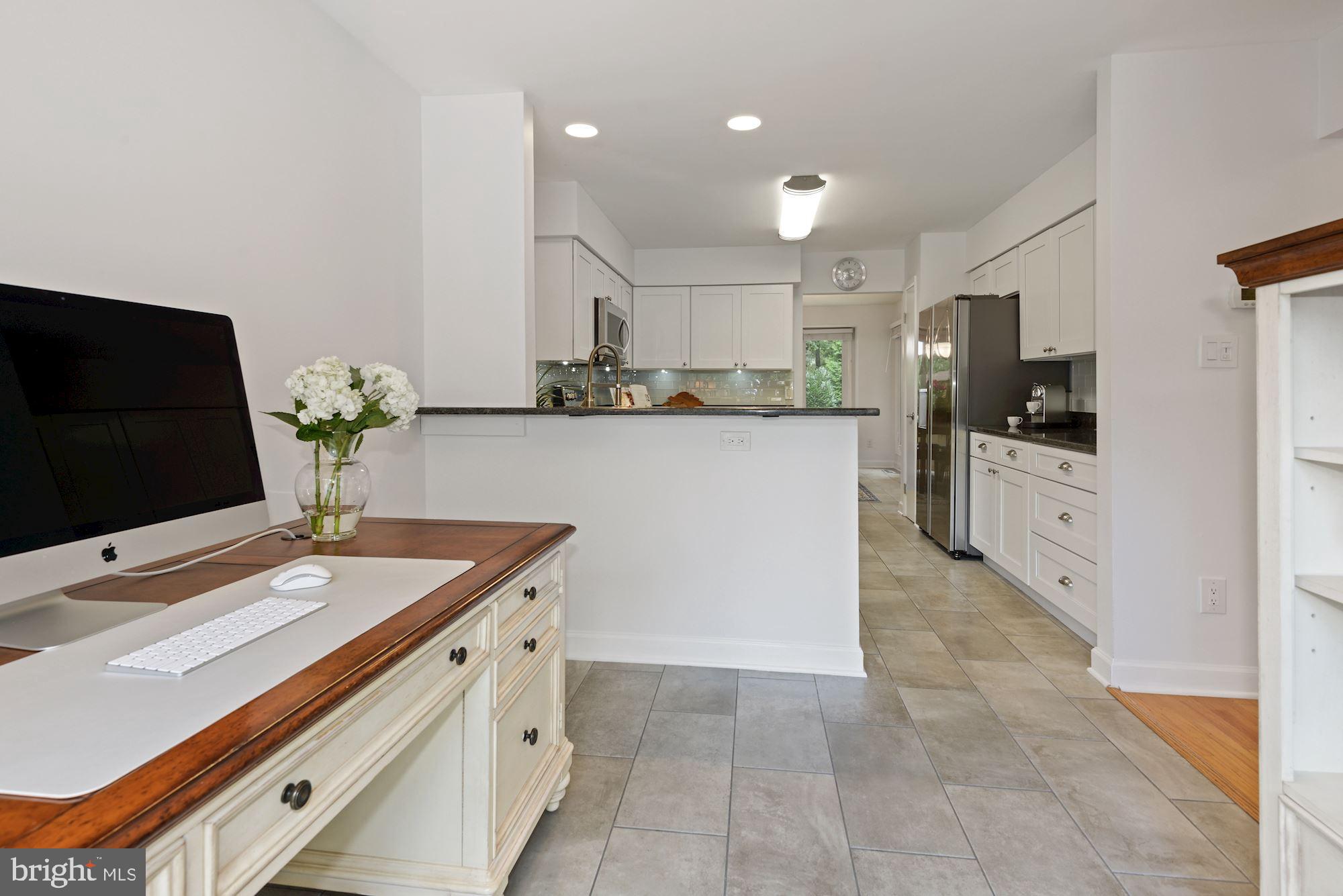 11633 Chapel Cross Way Reston, VA 20194 - Photo 16 of 64