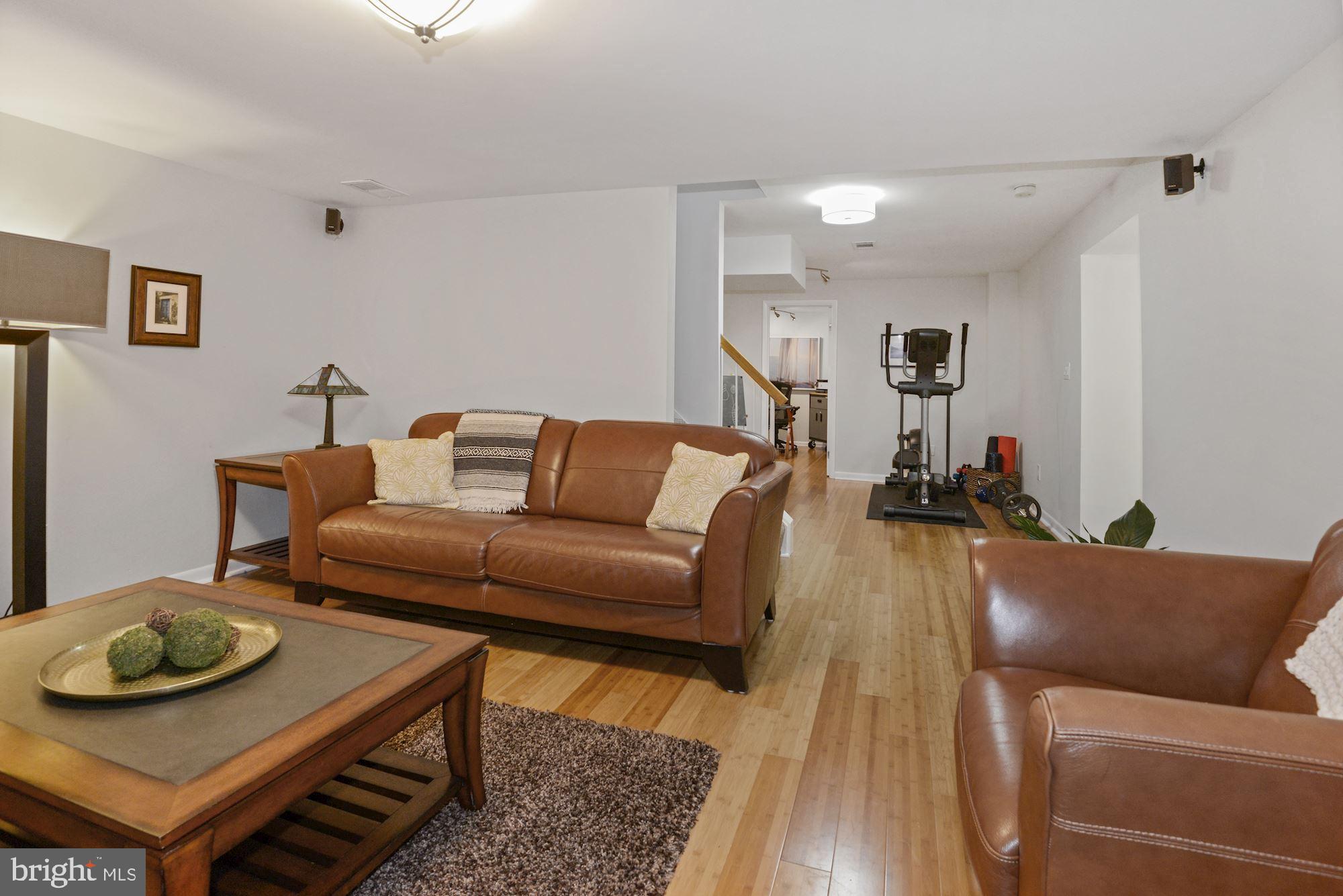 11633 Chapel Cross Way Reston, VA 20194 - Photo 34 of 64 Media room, man cave, or game room