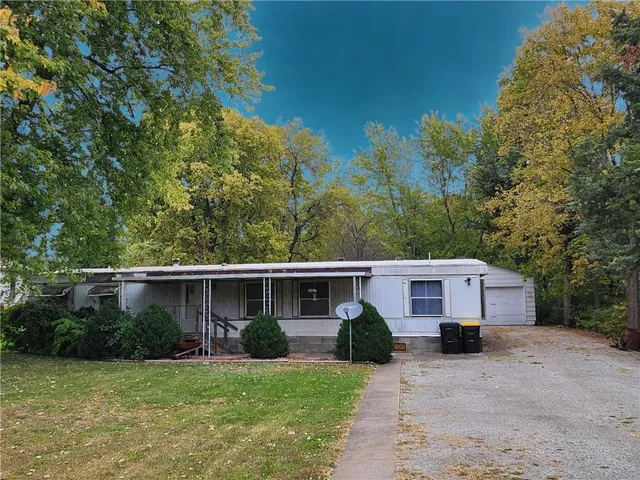 $65,000 | 305 West Benton Street, Savannah, MO 64485