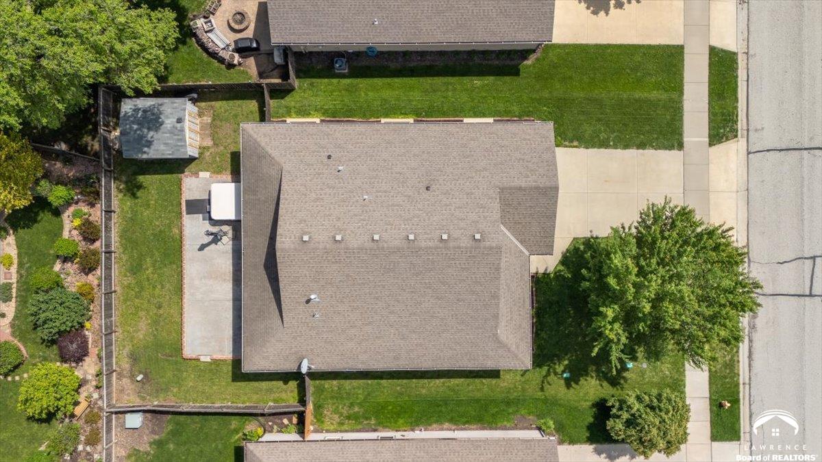 4116 Doolittle Drive Lawrence, KS 66049 - Photo 27 of 36
