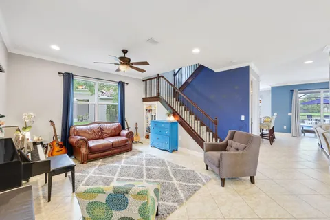 $899,900 | 8396 Calabria Lakes Drive, Boynton Beach, FL 33473