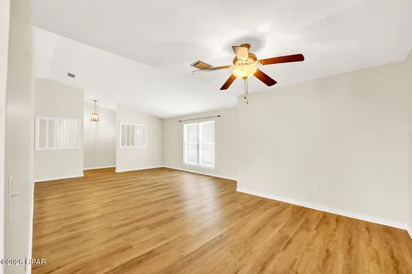 $2,300 | 7525 Melody Lane, Panama City, FL 32404