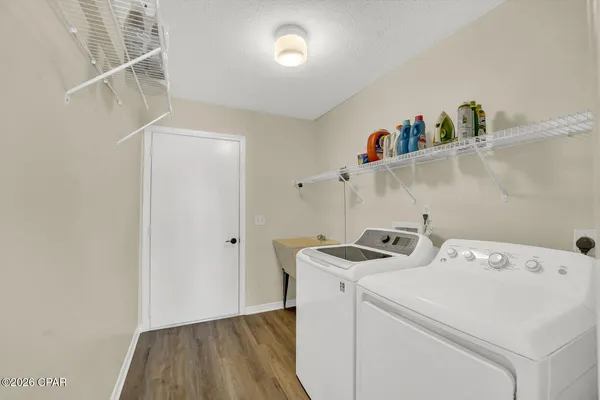 $2,300 | 7525 Melody Lane, Panama City, FL 32404