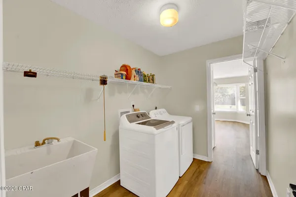 $2,300 | 7525 Melody Lane, Panama City, FL 32404