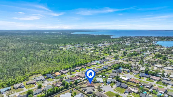 $2,300 | 7525 Melody Lane, Panama City, FL 32404