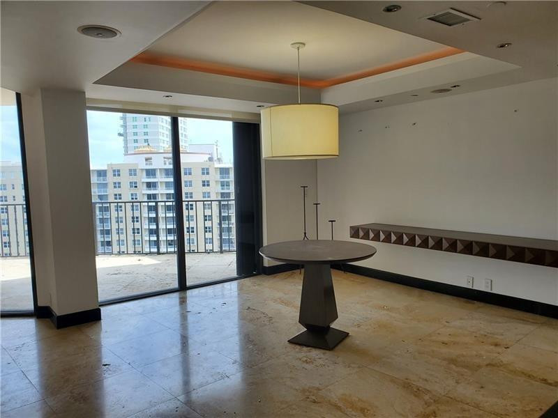 520 Brickell Key Drive, Unit PH01 Miami, FL 33131 - Photo 16 of 38 Photo 16