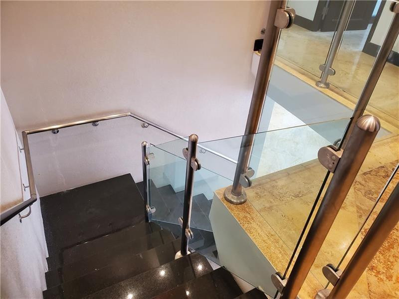 520 Brickell Key Drive, Unit PH01 Miami, FL 33131 - Photo 20 of 38 Photo 20