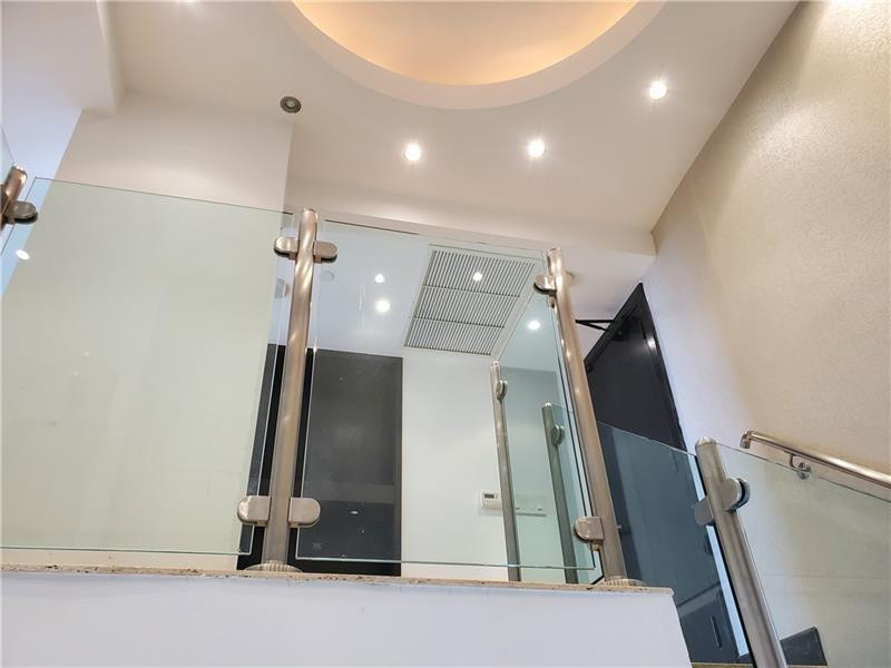 520 Brickell Key Drive, Unit PH01 Miami, FL 33131 - Photo 21 of 38 Photo 21