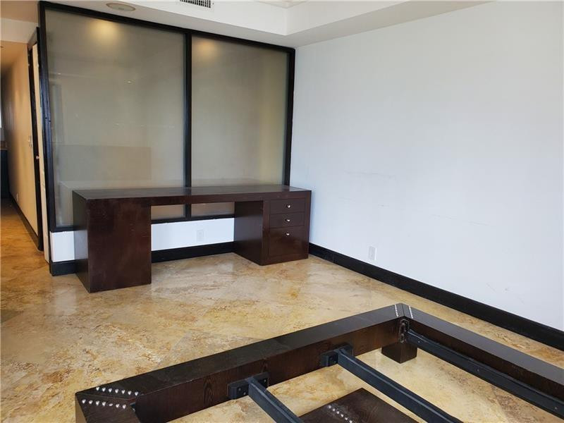 520 Brickell Key Drive, Unit PH01 Miami, FL 33131 - Photo 35 of 38 Photo 35