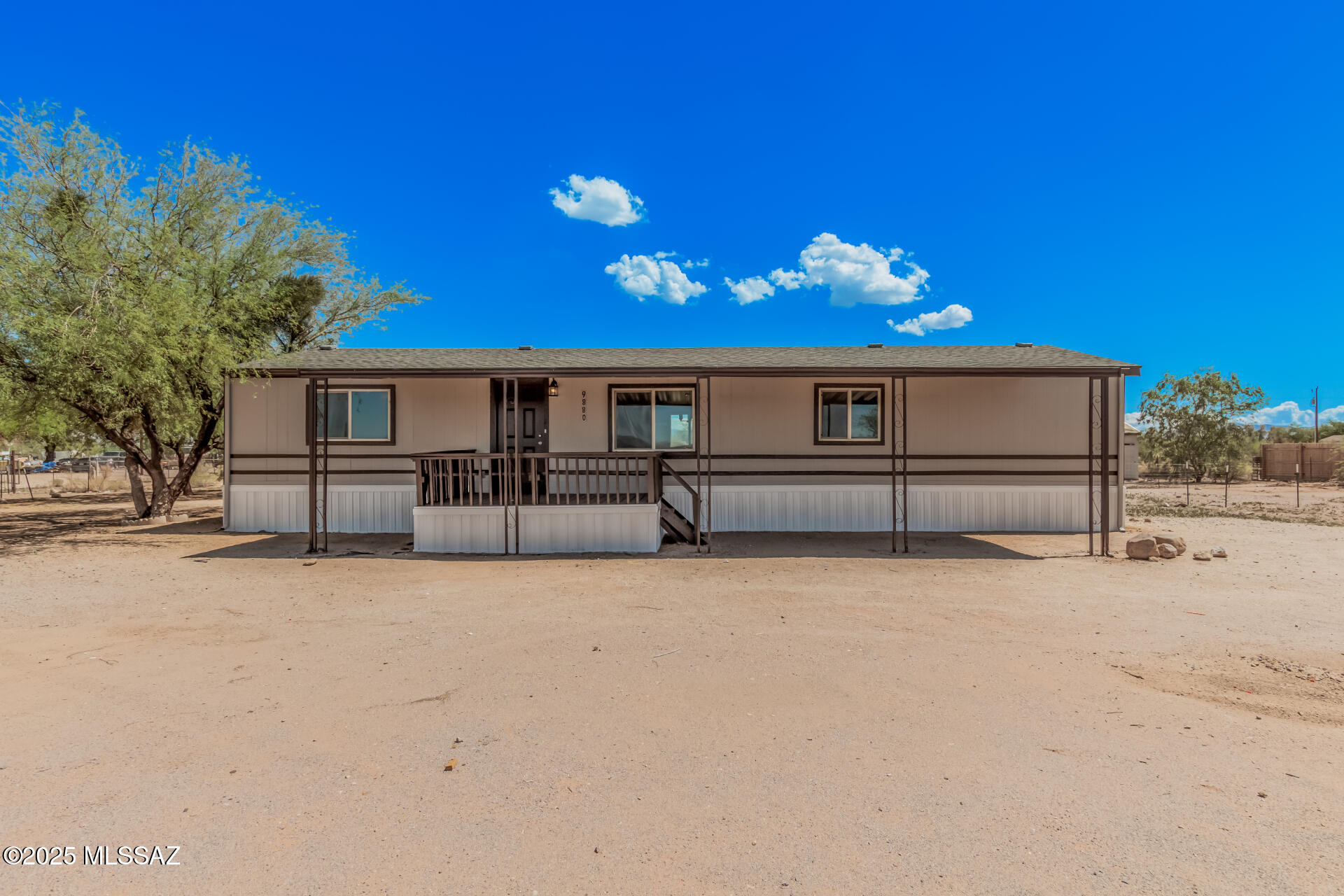 9880 North Anway Road Marana, AZ 85653 - Photo 1 of 32 Gallery Image 1