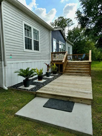 a view of outdoor space yard deck patio and deck