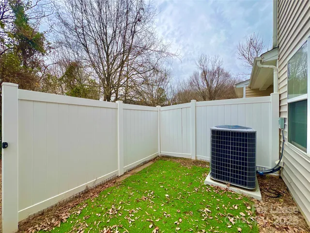 $1,800 | 13310 Erwin Road, Charlotte, NC 28273