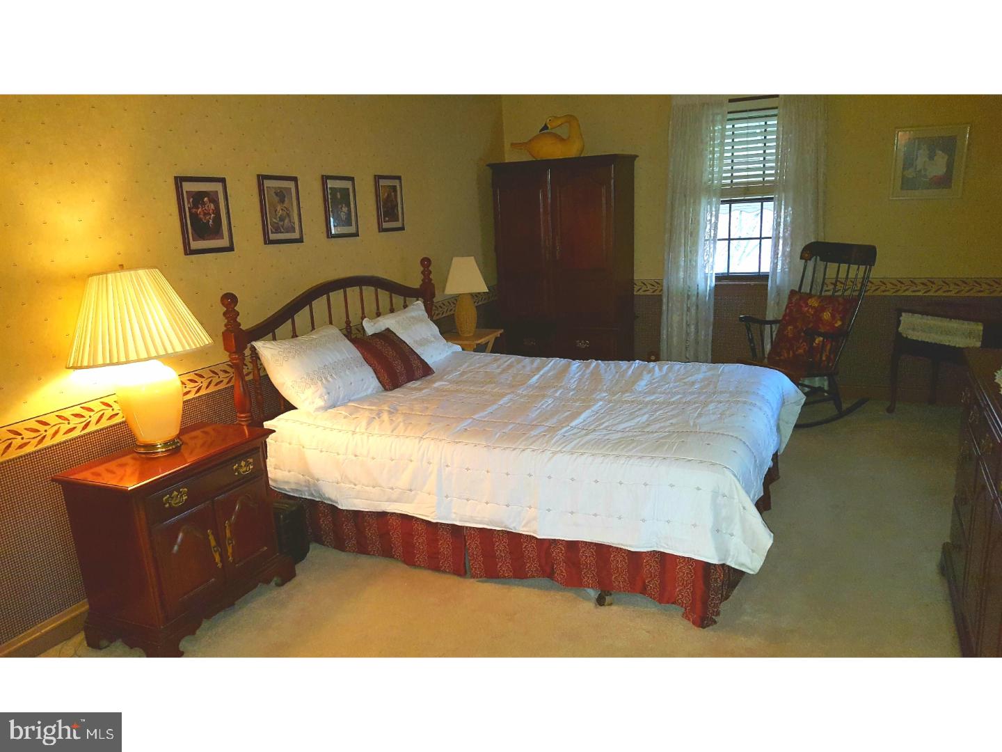 8017 Bridle Road Philadelphia, PA 19111 - Photo 11 of 22 Gallery Image 11