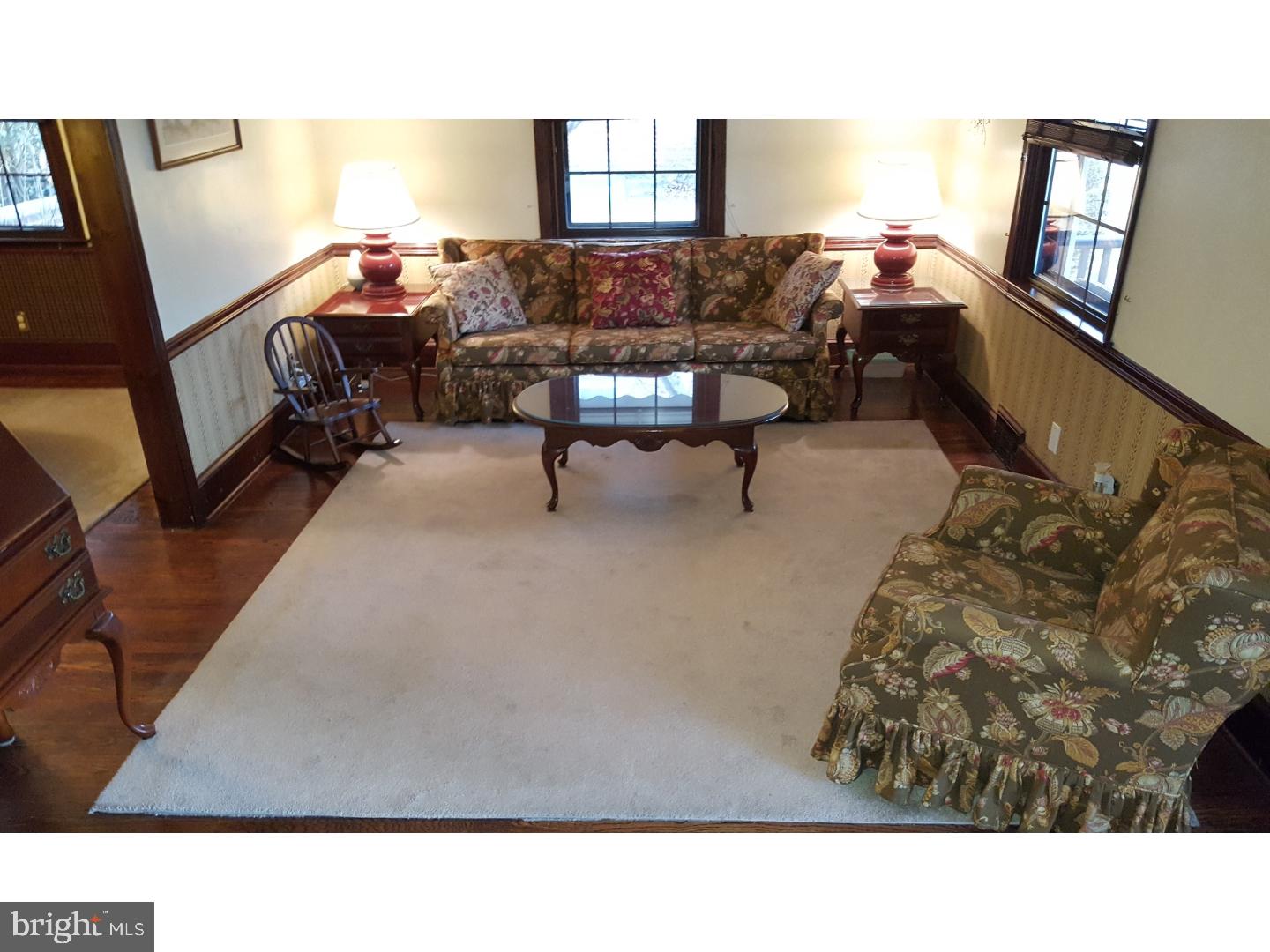 8017 Bridle Road Philadelphia, PA 19111 - Photo 4 of 22 Gallery Image 4