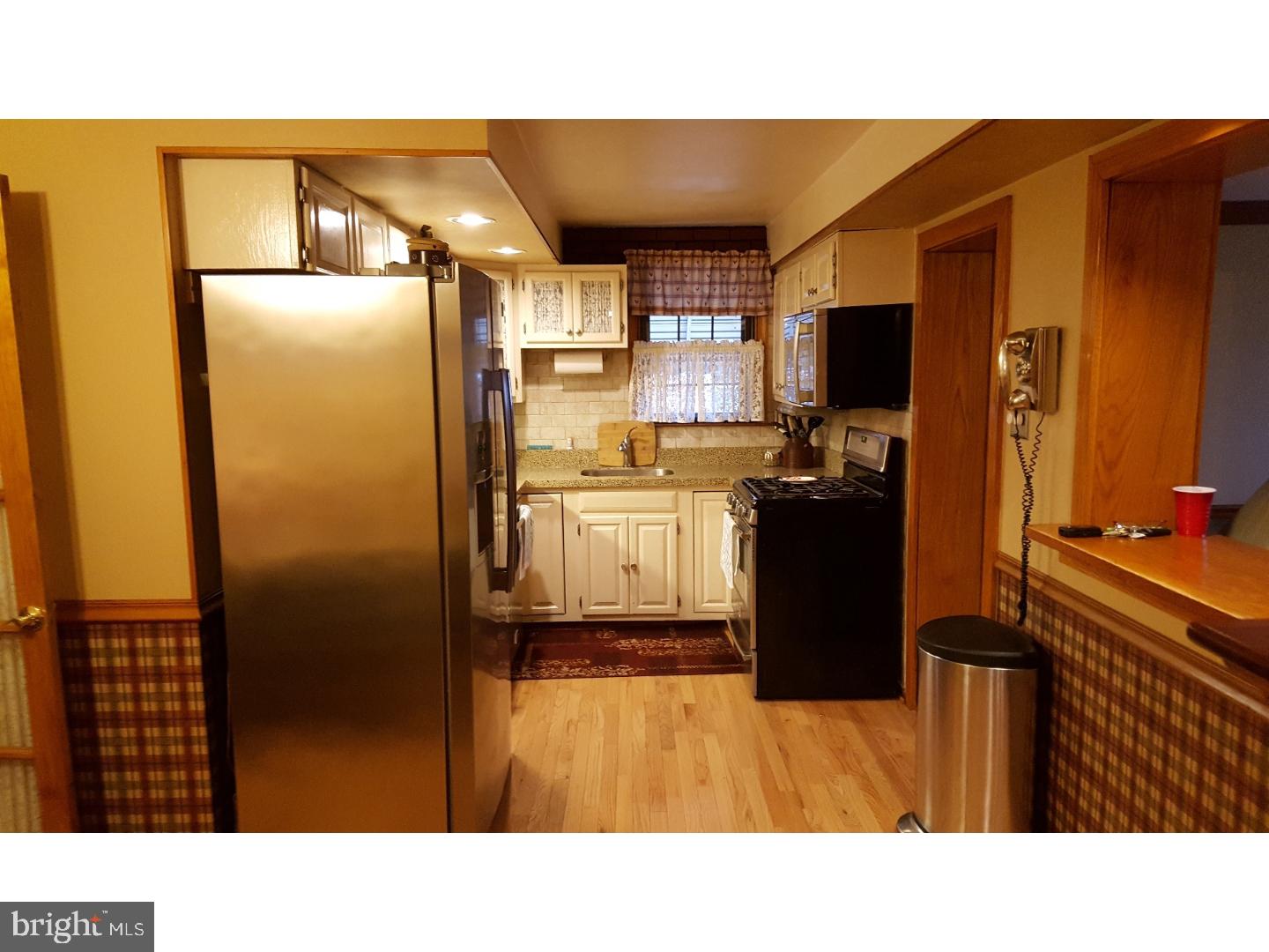 8017 Bridle Road Philadelphia, PA 19111 - Photo 6 of 22 Gallery Image 6