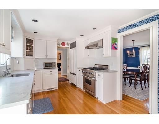 7 Bernard Road Wellesley, MA 02481 - Photo 12 of 25