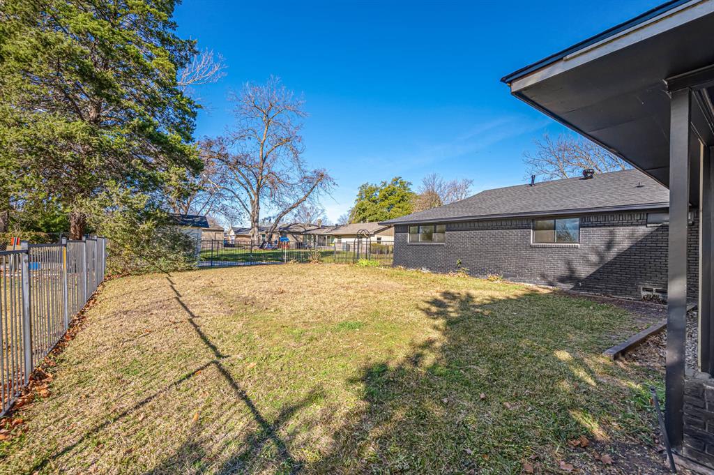 109 Pecan Drive Rowlett, TX 75087 - Photo 38 of 39